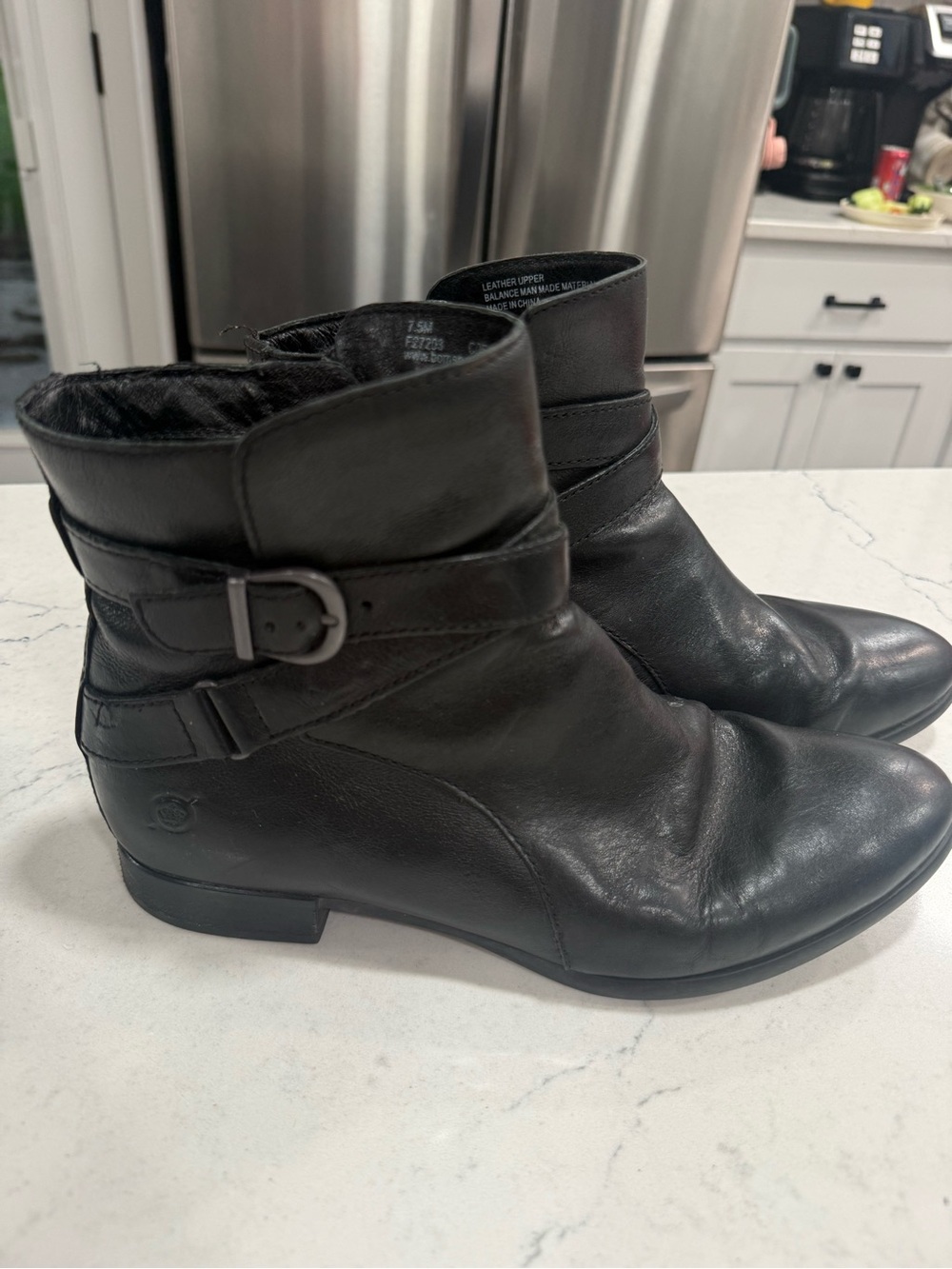 Born Women’s Black Leather Ankle Boots Size 7.5 M